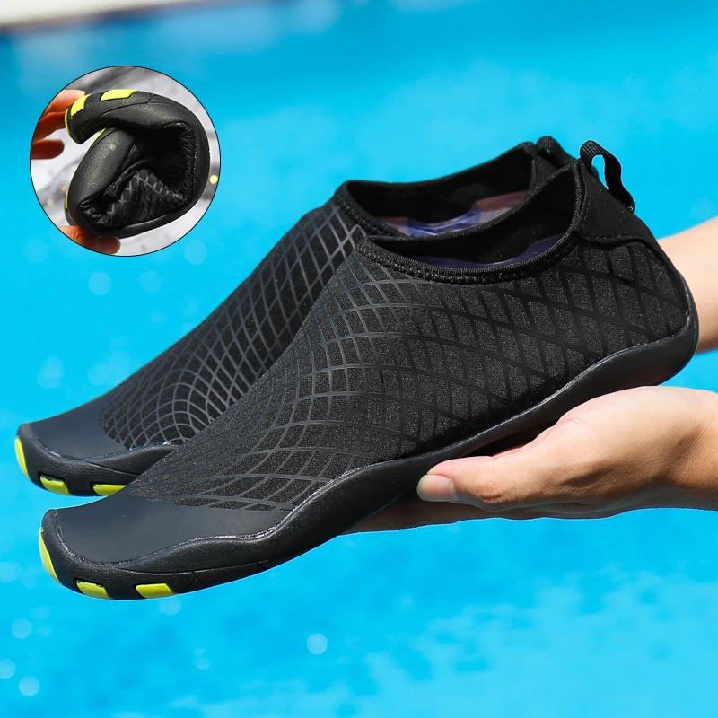 Lightweight Mens Aqua Shoes Quick-drying Wading Shoes Outdoor Beach Shoes Woman Flats Slip On Yoga Shoes Surfing Diving Unisex thumbnail 2