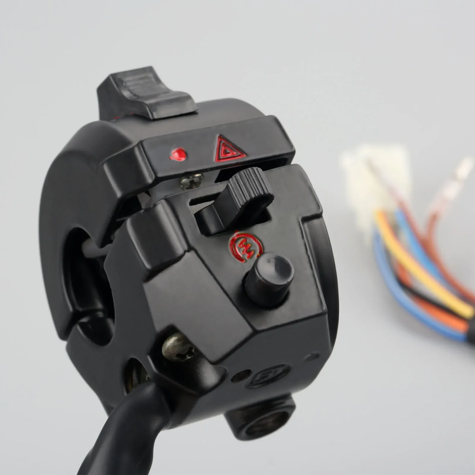 7/8" 22mm Motorcycle Motorbike ATV Handlebar Left Right Side Control Switch High/Low Beam Light Turn Signal Horn Switch Parts thumbnail 5