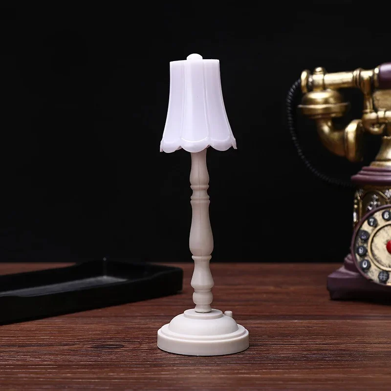 1/6 Scale White LED Desk Lamp Model Furniture for Hot Toys BJD Dollhouse Accessory Kids Pretend Play Toys thumbnail 6