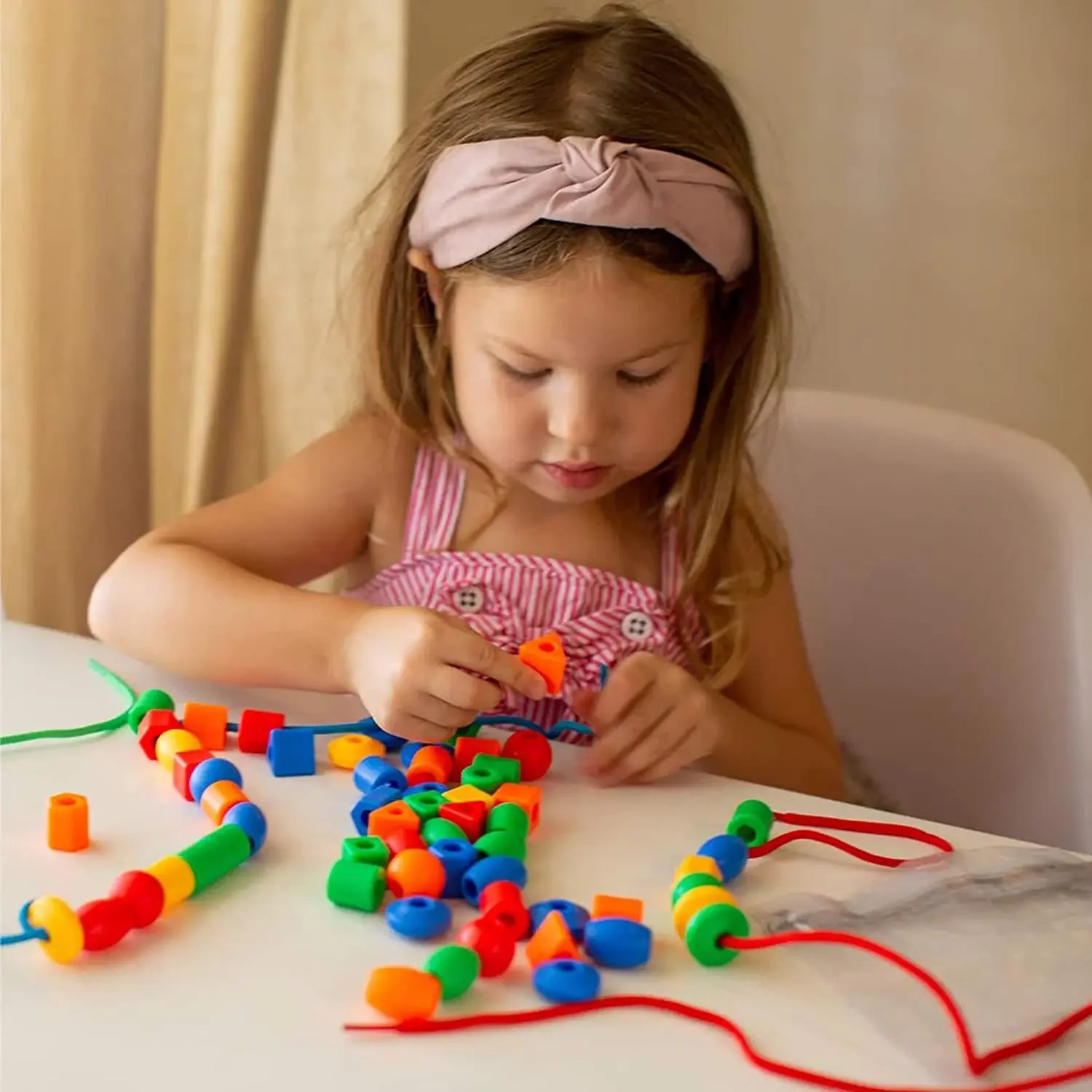 Lacing Beads Toy 25 Stringing Beads 3 Strings Educational Montessori Toys Toddler Crafts Autism Toys for Kids Preschool Children thumbnail 2