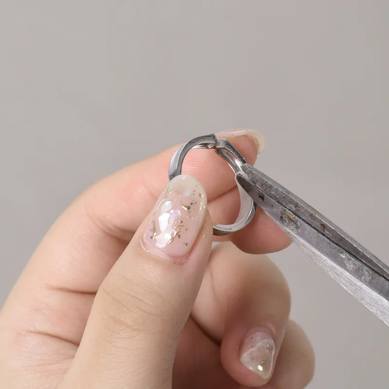 Silicone Invisible Sticker Ring Size Adjust for Loose Rings Transparent White Finger Ring Size Resizer Reducer Jewelry Tools thumbnail 4