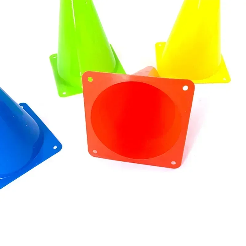 5pcs18CM Sign Bucket 6Inch Barrier Football Road Flat Training Cone Roller Pile Springback Marking Cup Symbol Sports Accessories thumbnail 4