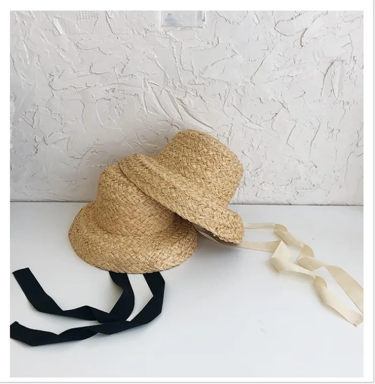 2023 Children Hand-knitted Raffia Retro Flat Top Sun Hats Girls and Boys Summer Travel Sunscreen Vacation Straw Hat with Lacing thumbnail 3