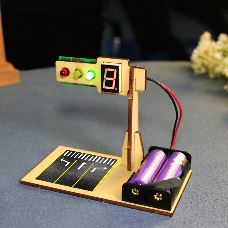 Wooden Traffic Lights Model Kids Science Toy Funny Technology Physics Teaching Aids Kit Learning Educational Toys for Children thumbnail 4