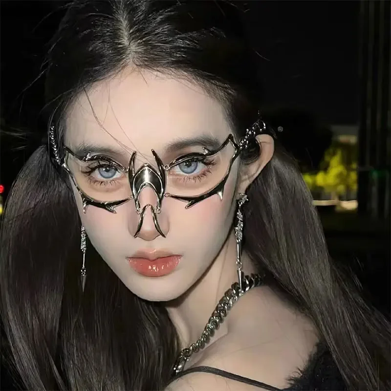 Fashion Gothic Mask  Cyber Punk Liquid Irregular Silver Color Hollow Women Men Party Individuation Individual Jewelry Accessory thumbnail 4