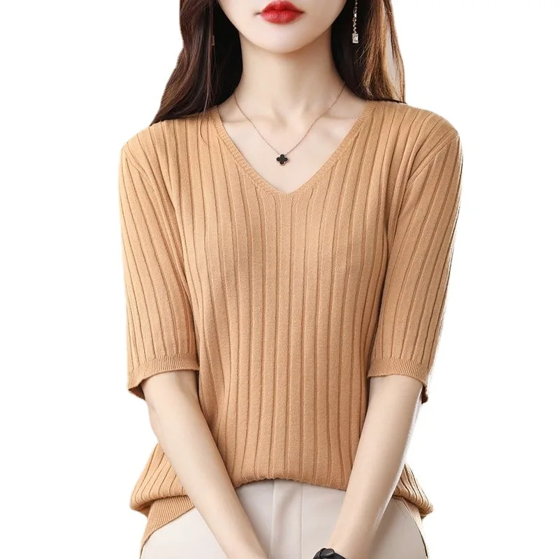 2025 New Spring Summer New Women's V-neck Short-Sleeved Exquisite Cashmere Knitted Sweater Pullover Solid Color thumbnail 5