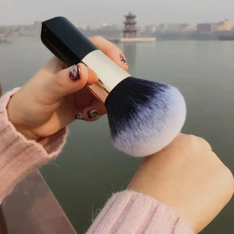 Large Size Powder Foundation Brush Professional Makeup Brush Multifunctional Cosmetic  Blush Sculpting Bronzer Brush Makeup Tool
