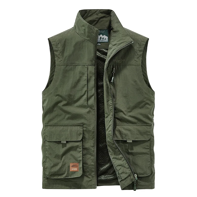 FGKKS Men's Leisure Vest Solid Color Tooling Style Waistcoat Thin Fishing Hiking Multi-Pocket Casual Loose Vest for Men thumbnail 3