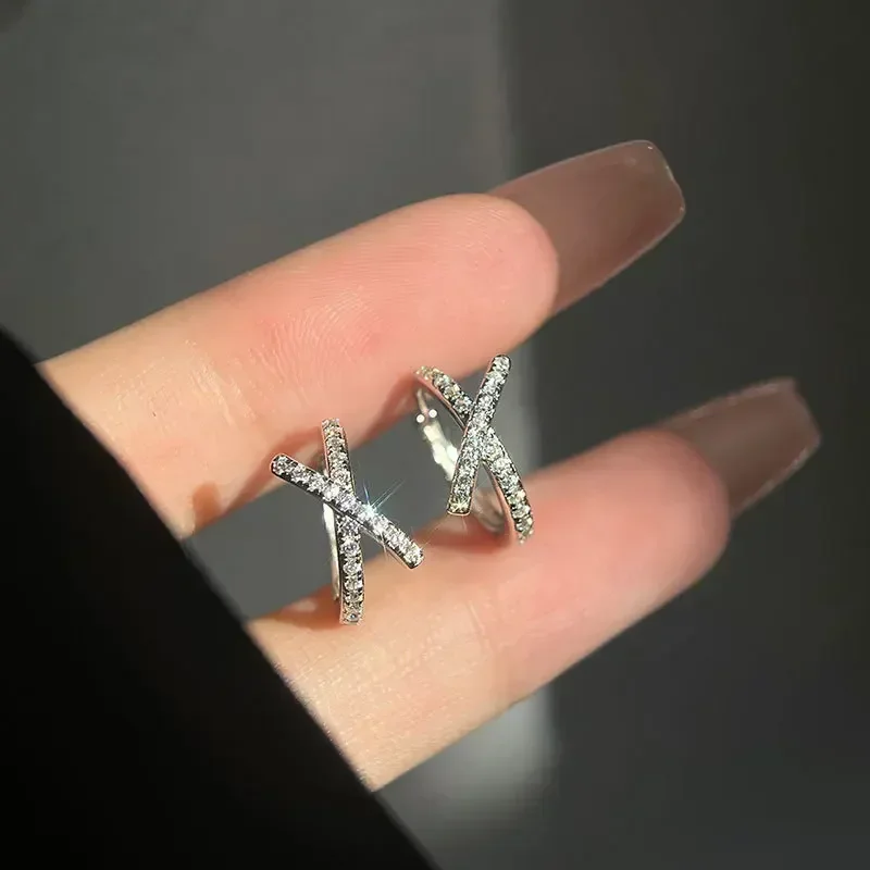 2024 Punk Metal Zircon Ear Cuff Ear Clip for Women No Pierced C Shape Geometric Small Earcuff Ear Wrap Earcuff Clips Jewelry thumbnail 5