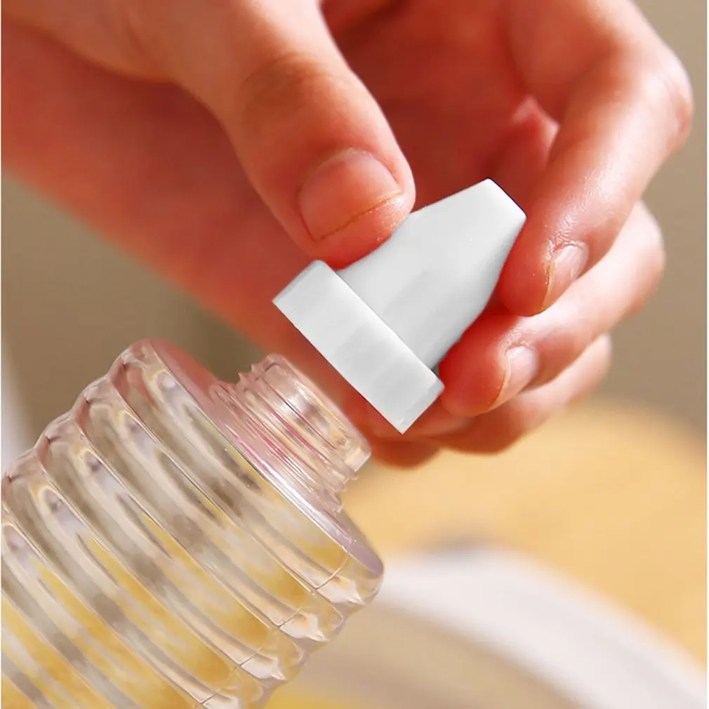 new 8 pipe nozzles with syringe Plastic cream baking nozzle dispenser Icing pastry cream tips Pastry tube decoration tool thumbnail 4