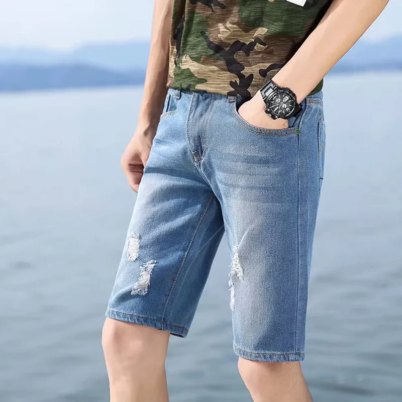 29-40 New Summer Men's Personalized Washable Perforated Denim Pants Large Casual Middle Pants thumbnail 4