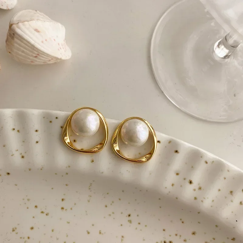 Imitation Pearl Earring for Women Gold Color Round Stud Earrings Korean Delicate Irregular Design Unusual 2023 Fashion Jewelry thumbnail 4