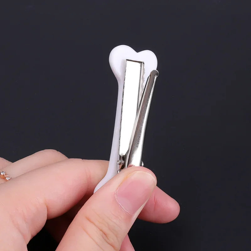 White Bone Hairpins Fashion Lovely Women Gril Headwear Barrettes Hair Band Accessories Vivid Dog Bone Hair Clips Side Hair Pin thumbnail 3