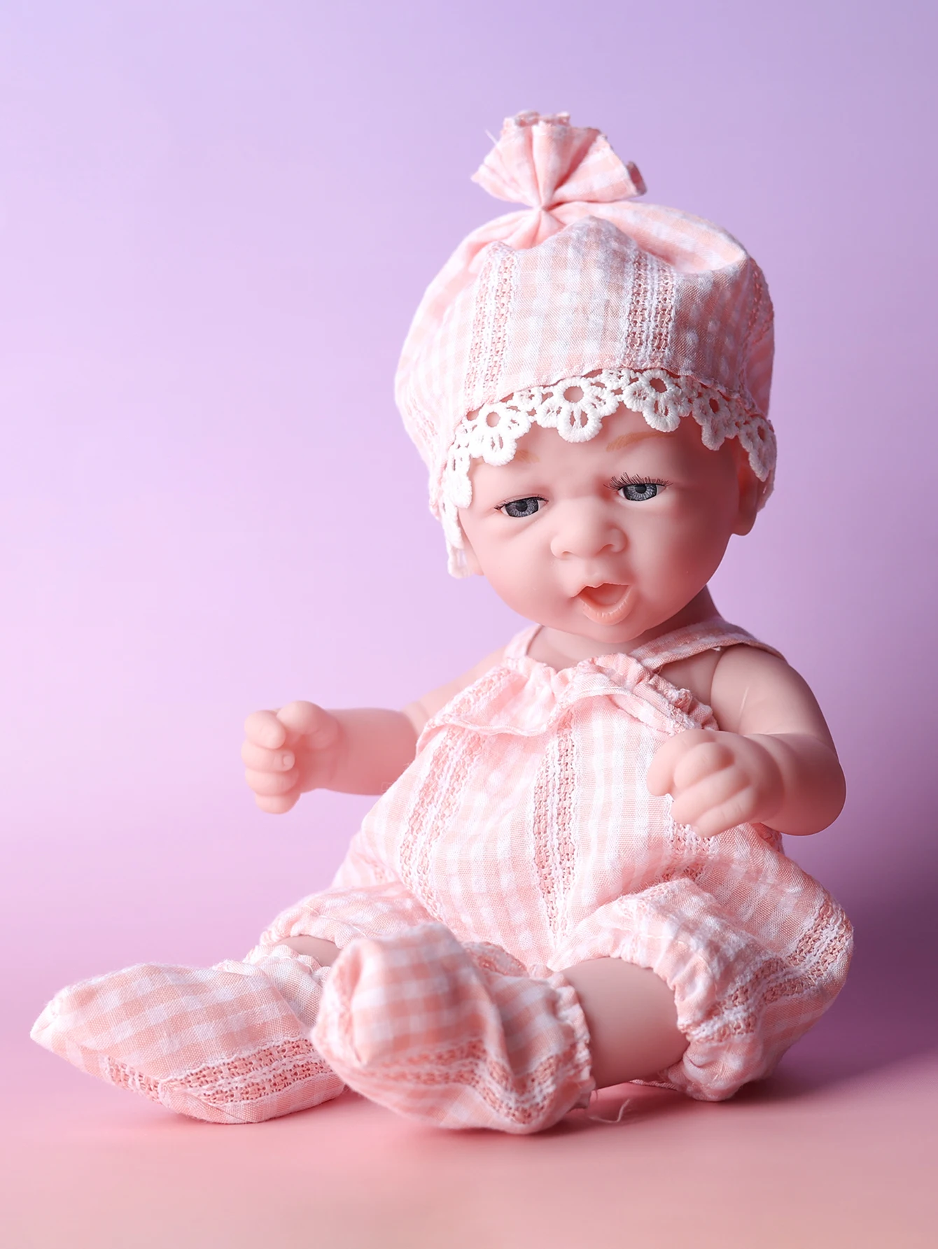11Inches Realistic Simulation Newreborn Baby Dolls Pink Pattern Hat Stocking & Clothes Birthday Gift for Girl's Birthday Gift thumbnail 4