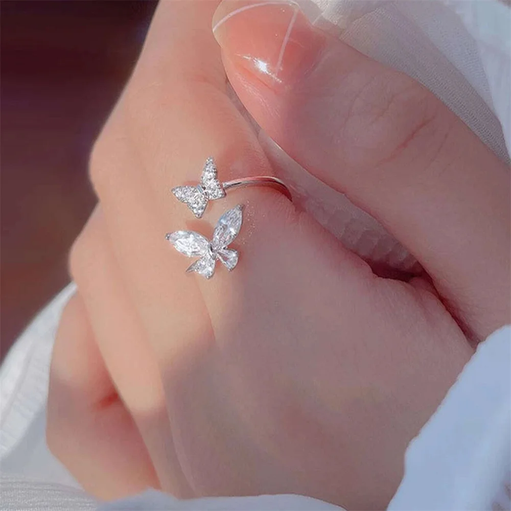 Fashion Adjustable Open Acrylic Crystal Butterfly Ring For Women Kpop Silver Color Zircon Finger Ring Party Jewelry Wholesale thumbnail 2