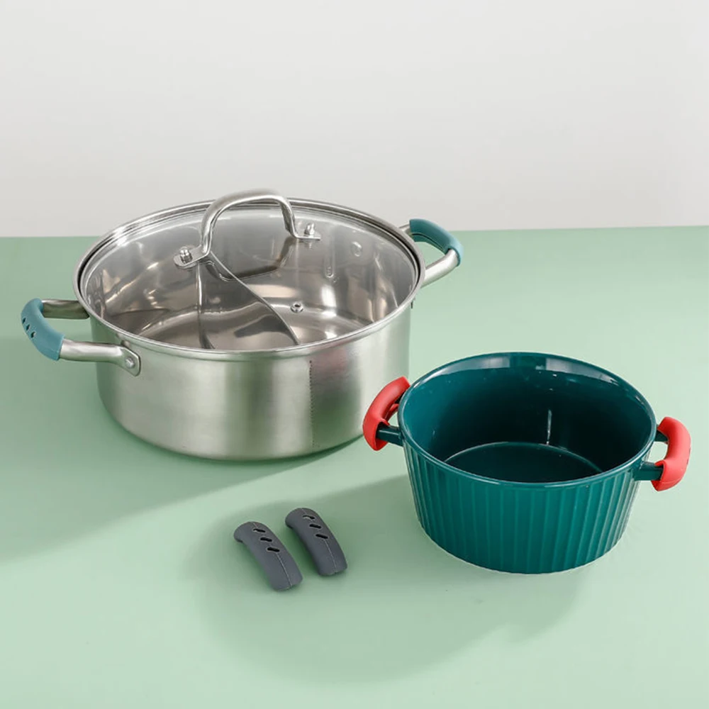 2Pcs Silicone Pan Handle Cover Heat Insulation Assist Handle Holder Grip Sleeve Kitchen Gadgets thumbnail 3