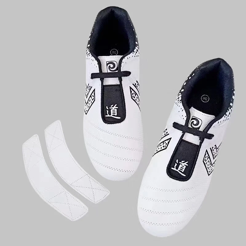 Taekwondo Shoes Breathable Wear-resistant kickboxing kung fu Professional Tae kwon do Martial Arts Sneaker Shoes Kids to Adult thumbnail 4