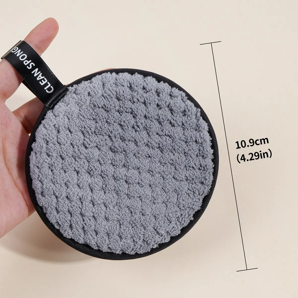 5Pcs Soft Skin Makeup Remover Polyester Facial Cleaning Tool Cosmetic Remover For Men And Women Beauty Tool thumbnail 3