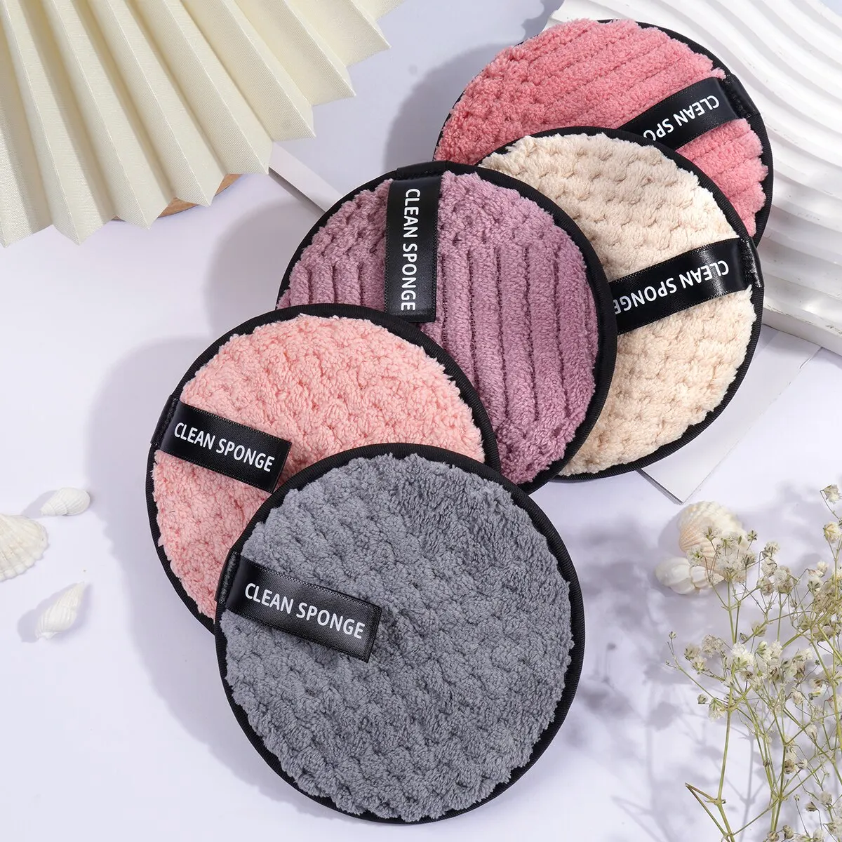 5Pcs Soft Skin Makeup Remover Polyester Facial Cleaning Tool Cosmetic Remover For Men And Women Beauty Tool thumbnail 4