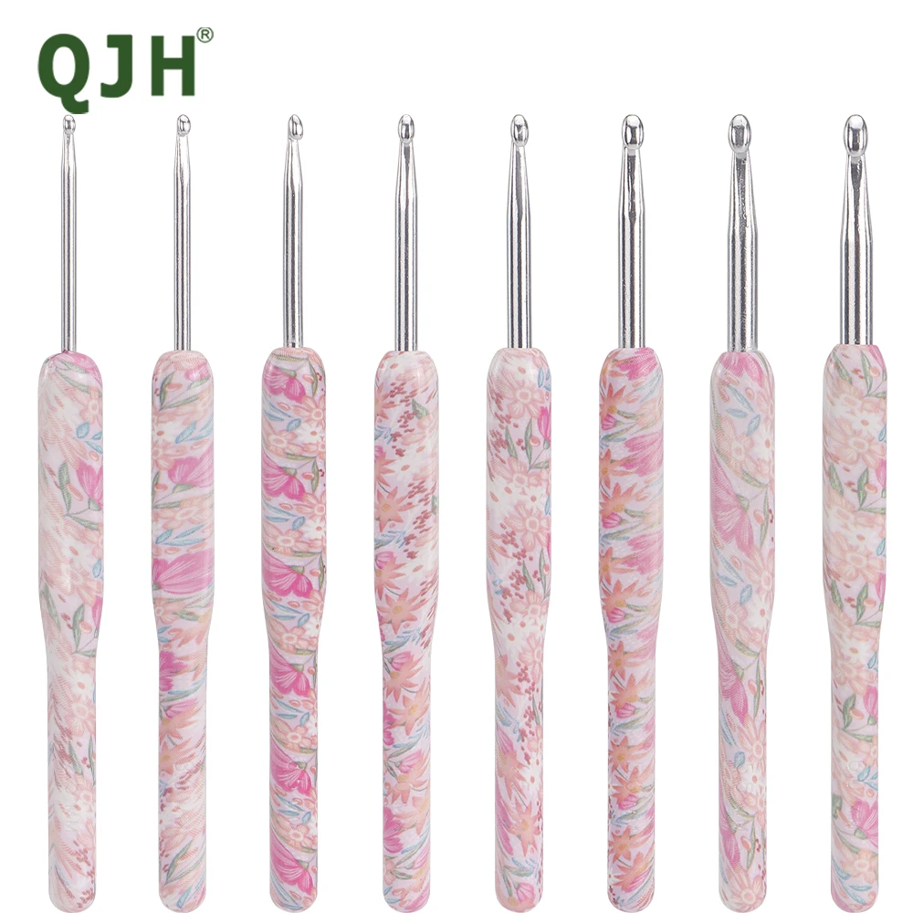 8 Size Crochet Hooks Set, MultiColor, 2(B)-6mm(J) Ergonomic Crochet Hooks with Case for Arthritic Hands, Crochet Lovers Gift