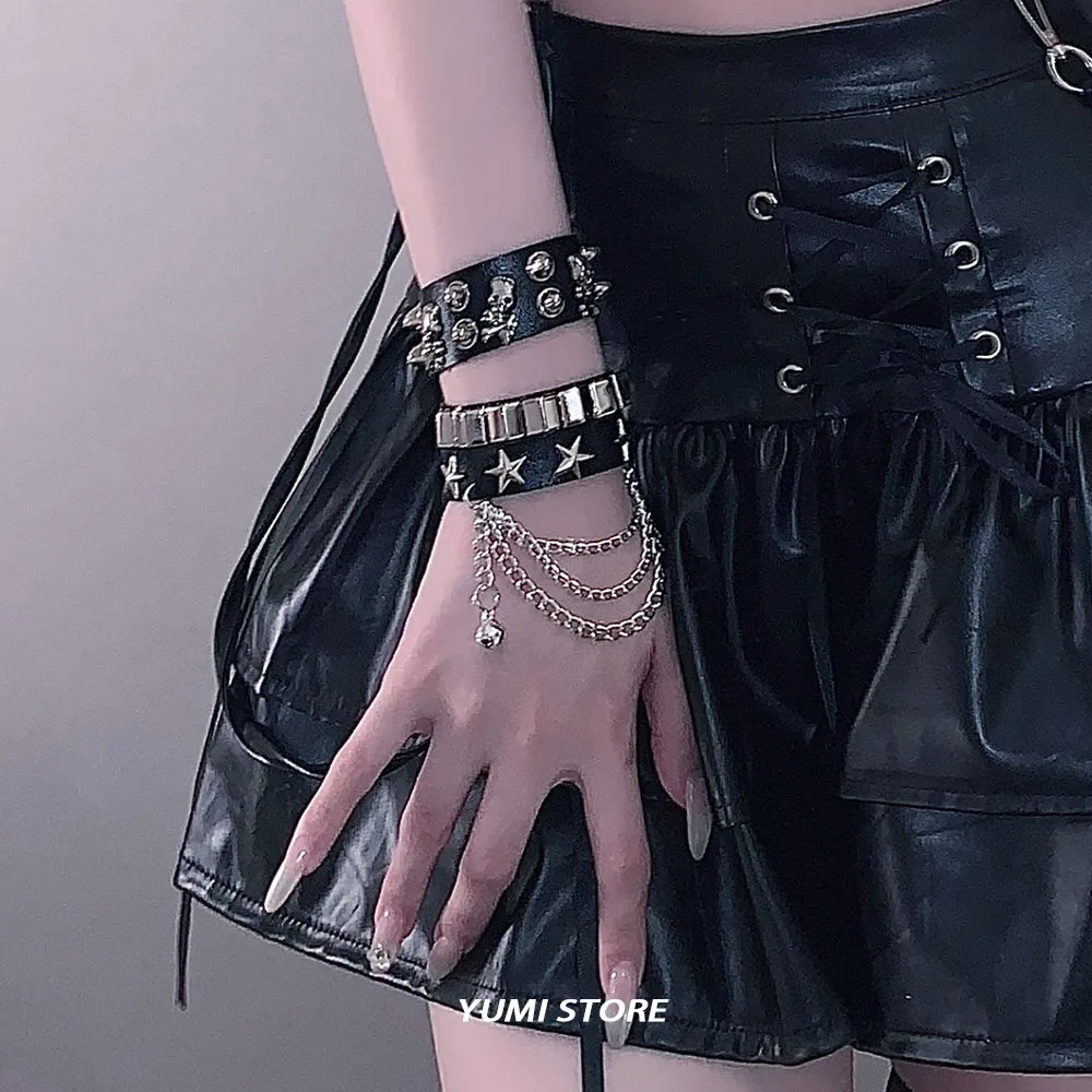 Punk Rivet Star PU Leather Bracelet For Women Men Hip Hop Gothic Dark Girl Rock Jewelry Pendant Love Chain Hip Hop Accessories thumbnail 2