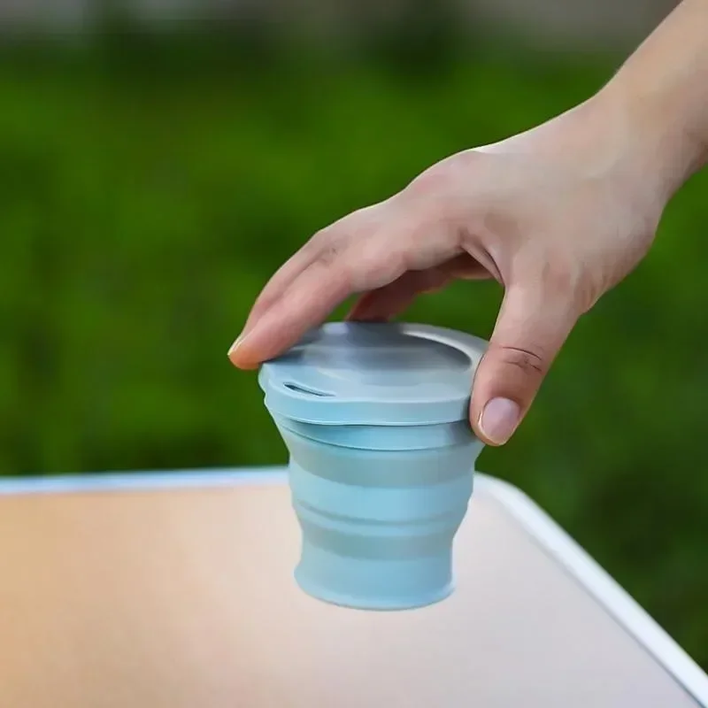 180ml Folding Cup Mini Retractable Cup Silicone Portable Teacup Outdoor Travel Coffee Telescopic Drinking Mug with Lid thumbnail 3