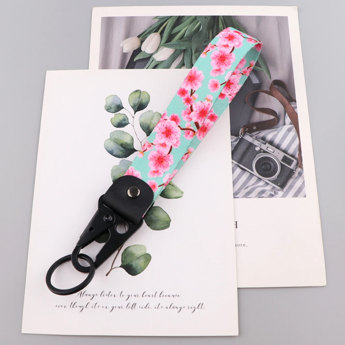 Sakura Car Keychain Cherry Blossom Lanyard Hanging Strap with Metal Key Holder Tags Car Motorcycle Key Ring Accessories Gift thumbnail 4