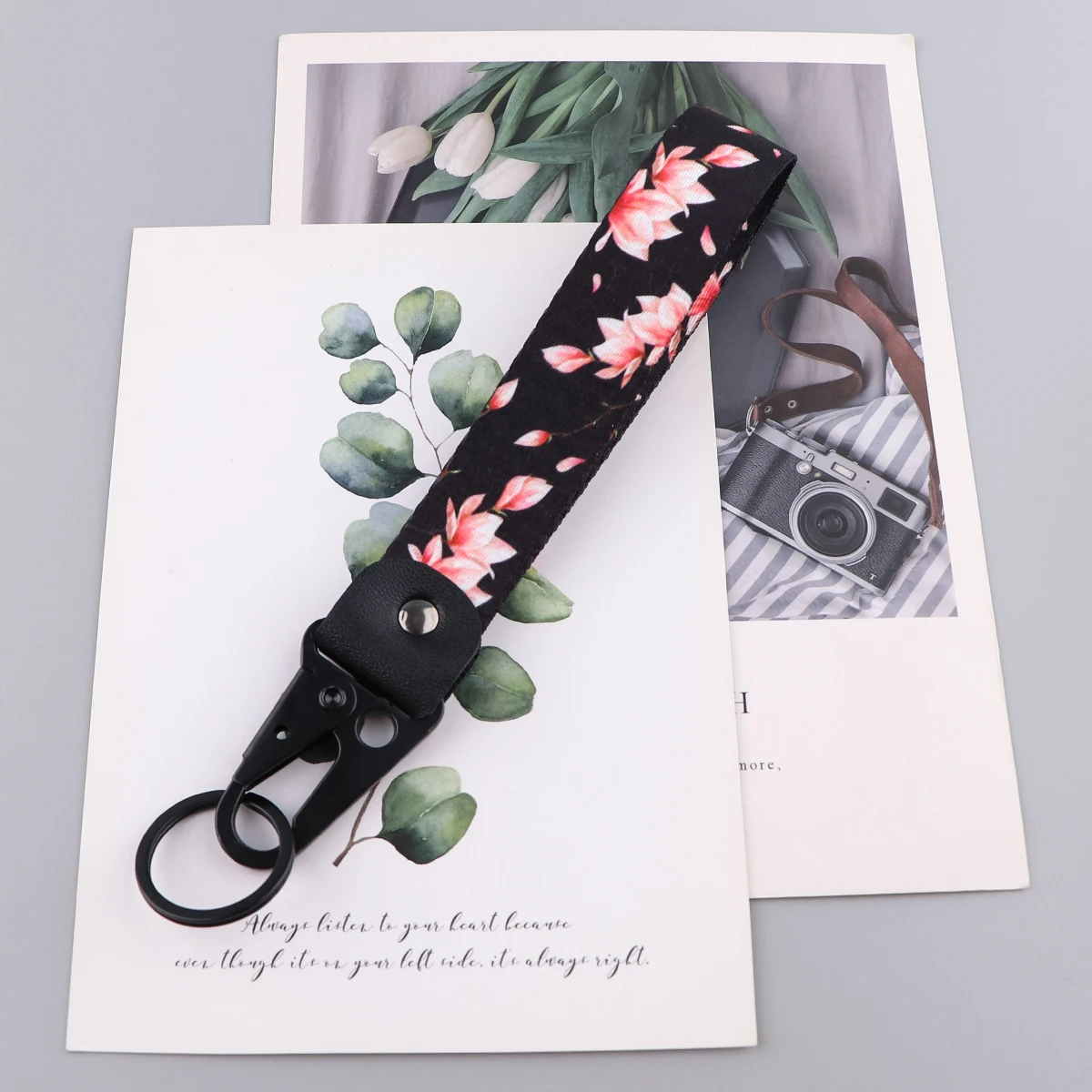 Sakura Car Keychain Cherry Blossom Lanyard Hanging Strap with Metal Key Holder Tags Car Motorcycle Key Ring Accessories Gift thumbnail 2