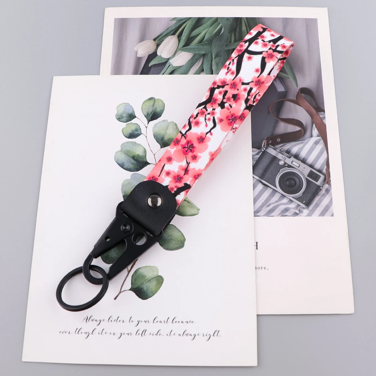 Sakura Car Keychain Cherry Blossom Lanyard Hanging Strap with Metal Key Holder Tags Car Motorcycle Key Ring Accessories Gift thumbnail 3