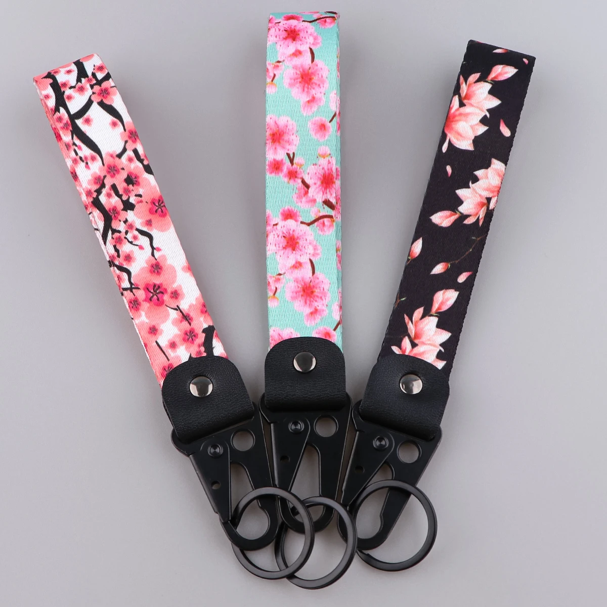 Sakura Car Keychain Cherry Blossom Lanyard Hanging Strap with Metal Key Holder Tags Car Motorcycle Key Ring Accessories Gift thumbnail 5