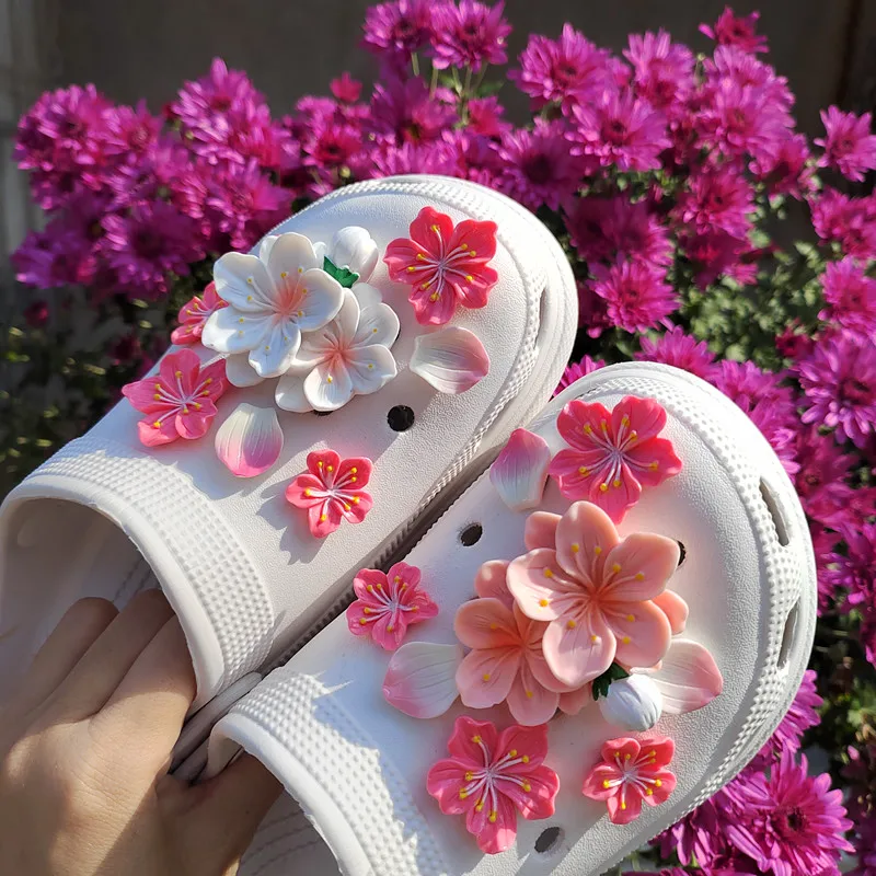 Hot sale Fashion shoe Charms for Creative Branches and Flowers Clogs Shoe Buckle Cute shoe Accessories Decoration for Girls Gift