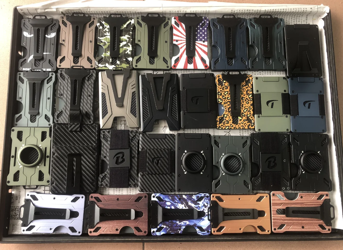 Minimalist Wallet For Men - Aluminum Slim Stretchable Belt Draw-Out Metal Wallet  , Holds up 15 Cards with Cash Strap,Card holde thumbnail 6