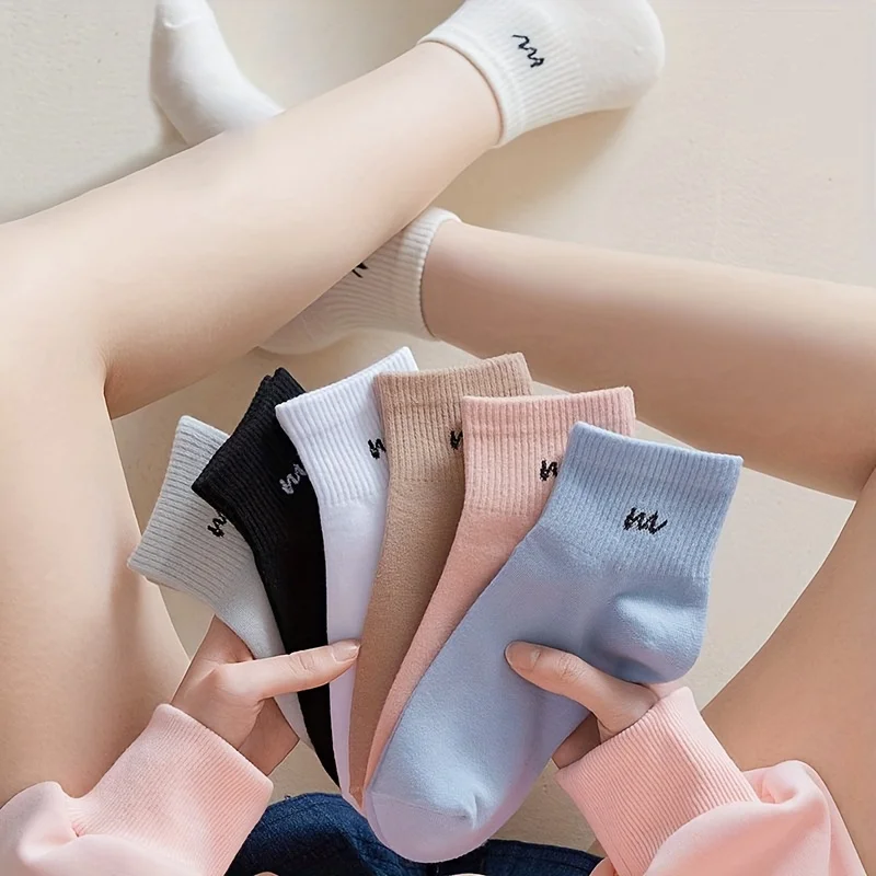 5 Pairs Letter Print Socks Comfy & Breathable Sports Short Socks Women's Stockings & Hosiery Soft & Comfy All-match Short Socks thumbnail 5