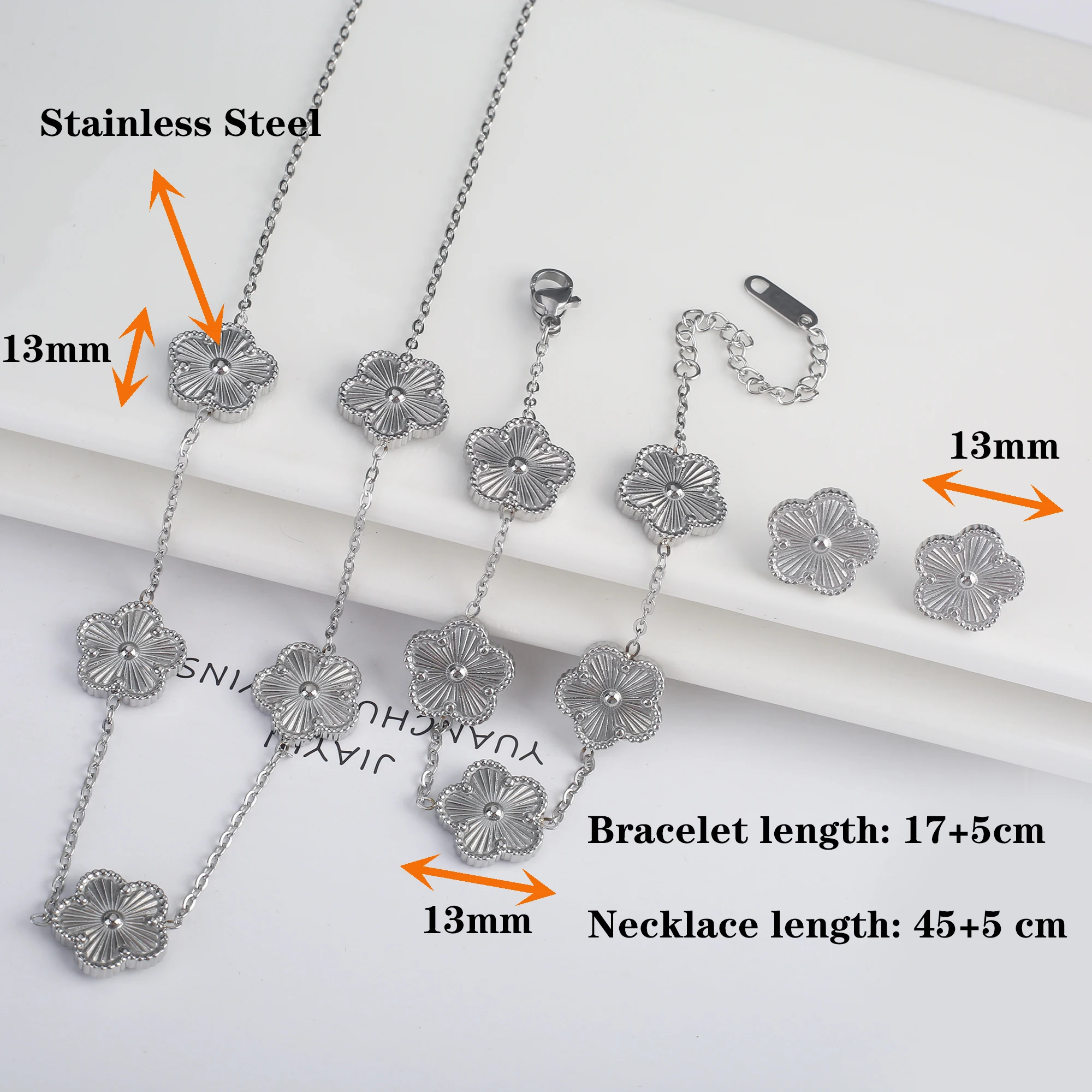 Hot Sale Stainless Steel Laser Five Leaf Flower Petal Adjustable Clover Bracelet Classic for Woman Girl Brand Jewelry Party Gift thumbnail 5