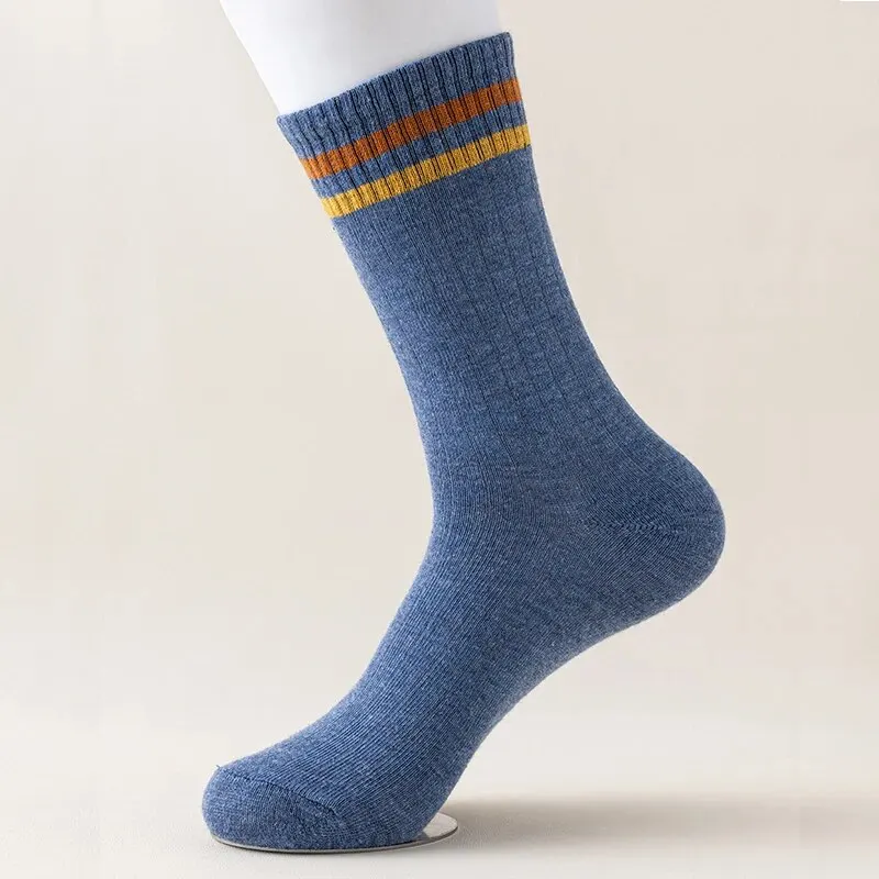 5 Pairs of Autumn and Winter MEN'S Sports Socks with Long Sleeves for Casual Sweat Absorption, Breathability, and Comfort thumbnail 4