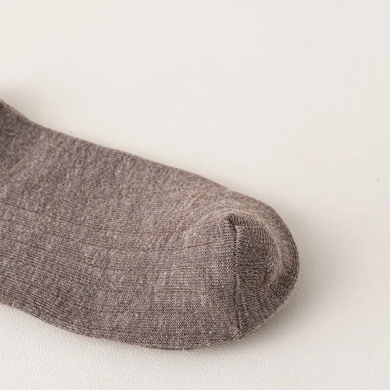 5 Pairs of Autumn and Winter MEN'S Sports Socks with Long Sleeves for Casual Sweat Absorption, Breathability, and Comfort thumbnail 6