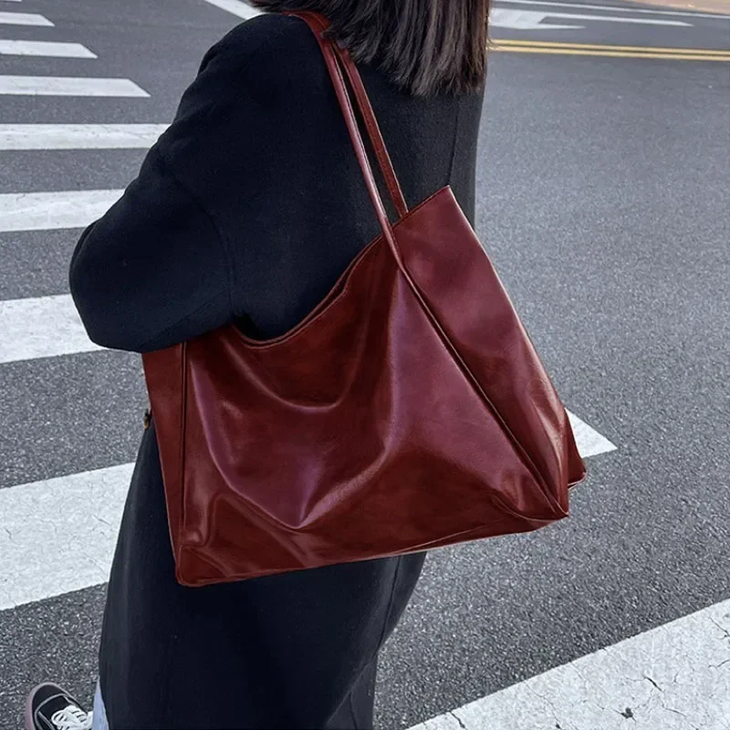 Women Tote Bag Fashion Underarm Pouch Large Capacity Soft Pu Leather Shoulder Bag Retro Crossbody Bag Casual Portable BucketBags thumbnail 2