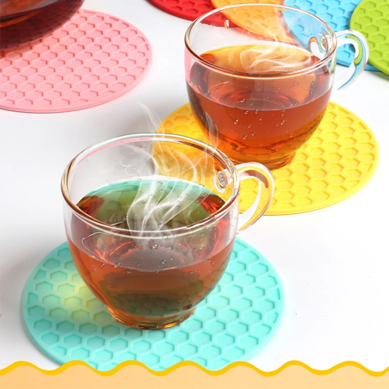 Round Coaster Cup Mats Coffee Drinks Silicone Tea Cup Holder Thickened Anti-slip Heat Thickened Pads Kitchen Table Accessories thumbnail 5