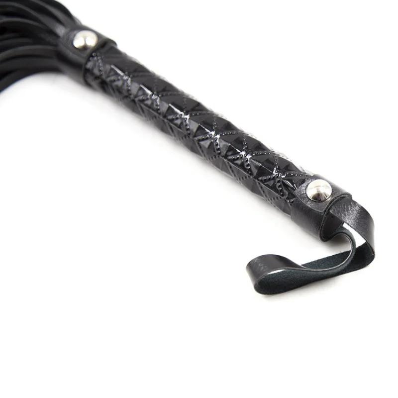 Adult Products Whip With Diamond Pattern Handle Bdsm Kits Slave Lash Flogger Spanking Erotic Games Blindfold Sex Toys For Women thumbnail 4