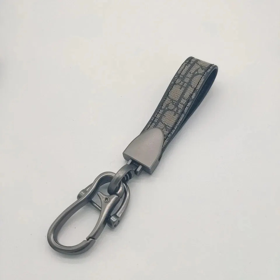 1PCS Trend Fashion Horseshoe Mouth Lanyard Color Keychain Luxury Men Women Business Metal Leather Car Key Ring Gift thumbnail 6