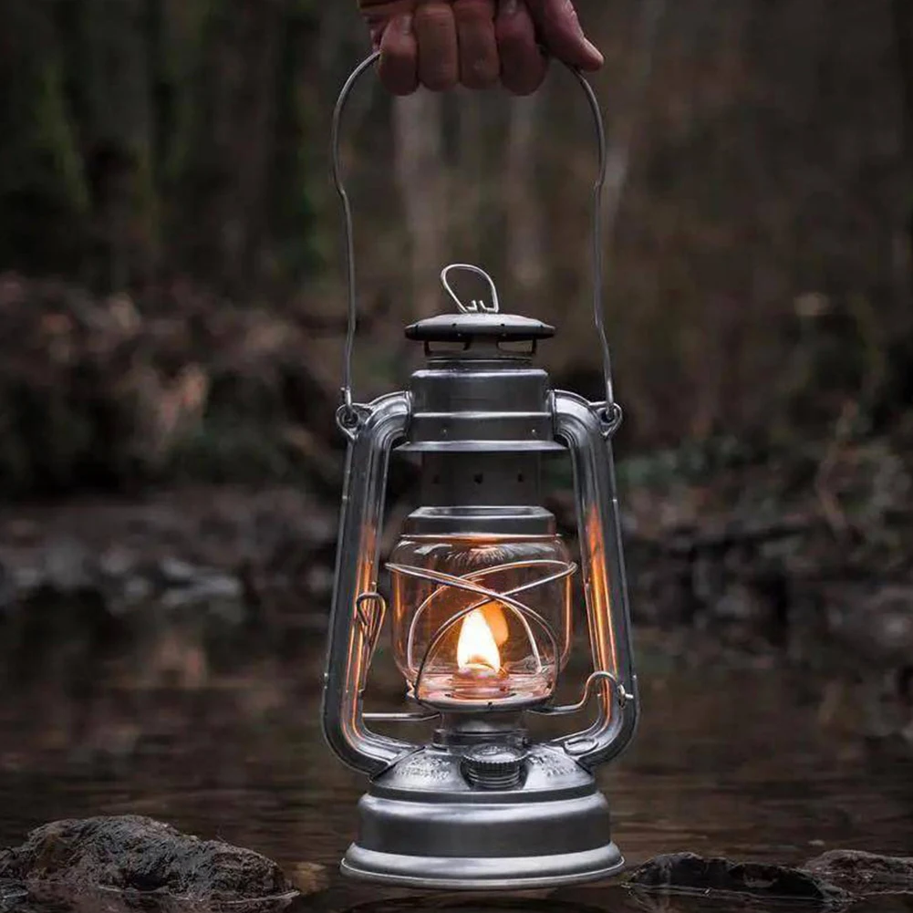 Camping Mini Lamp Portable Outdoor Atmosphere Lighting Tent Lanterns with Handle Vintage Oil Burning Table Hurricane Lamps