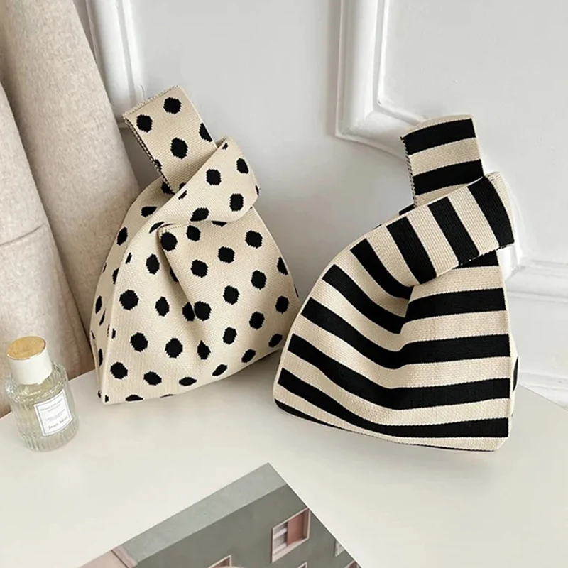 Fashion Handmade Knit Handbags Women Mini Knot Wrist Bag Korean Casual Tote Bag Reusable Shopping Bags thumbnail 4
