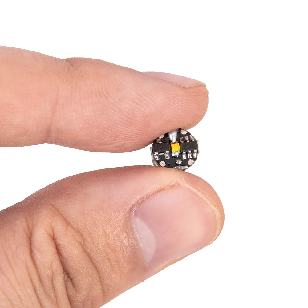 10pcs Super Mini Magnetic Led Lamp Toys 7.8mm *7.1mm DIY Model Making General Model Plus Light with Batteries and 1pc Magnet thumbnail 4