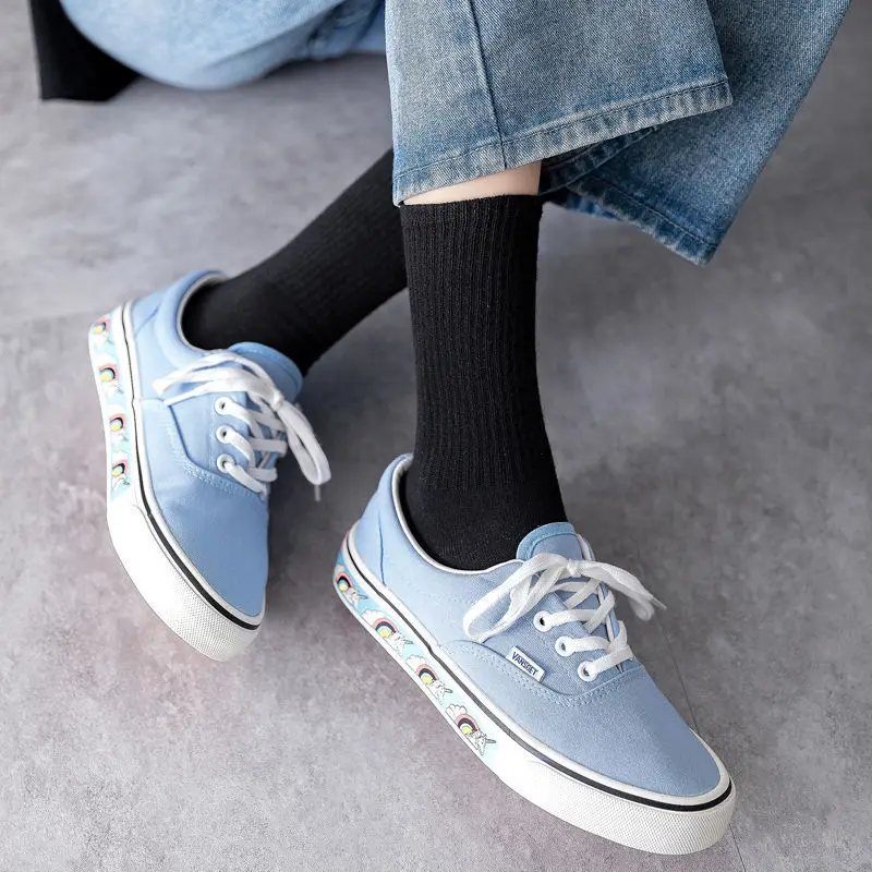 5 Pairs Men Crew Socks Black And White Middle Tube Streetwear Soft Breathable Cotton Casual Socks thumbnail 6