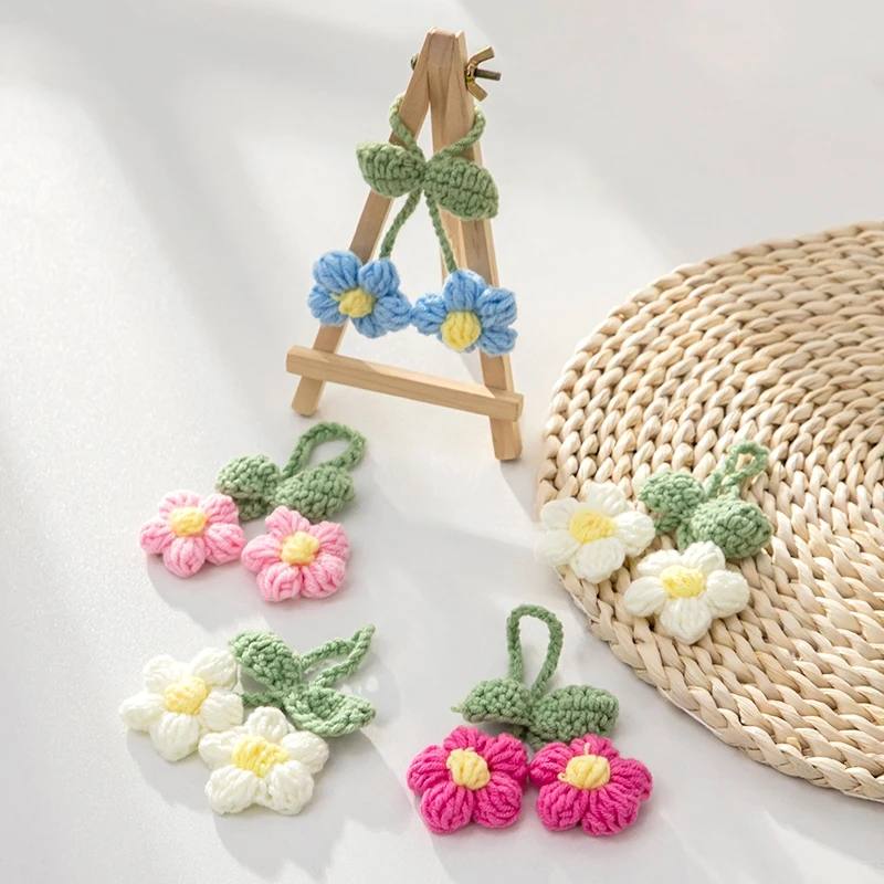 Lily Of The Valley Crochet Flowers  Multiple styles Keychain Artificial Flowers Hanging Decoration Car Pendant Knitted Flower thumbnail 4