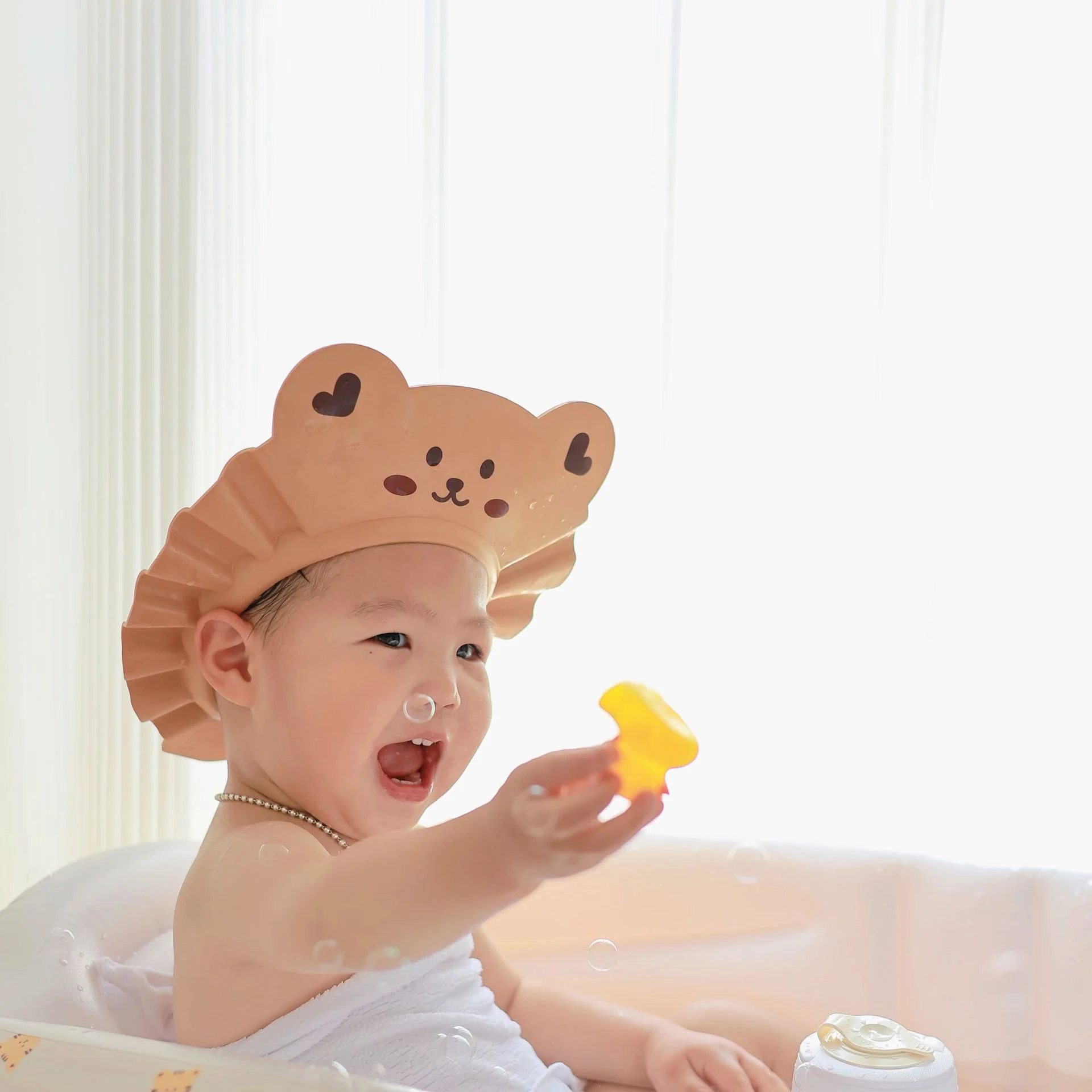 Cute Animal Shower Cap Safety Eye Protection Ear Protection Lightweight Cute Cartoon Baby Bath Protective Cap Shampoo Bath Care thumbnail 4