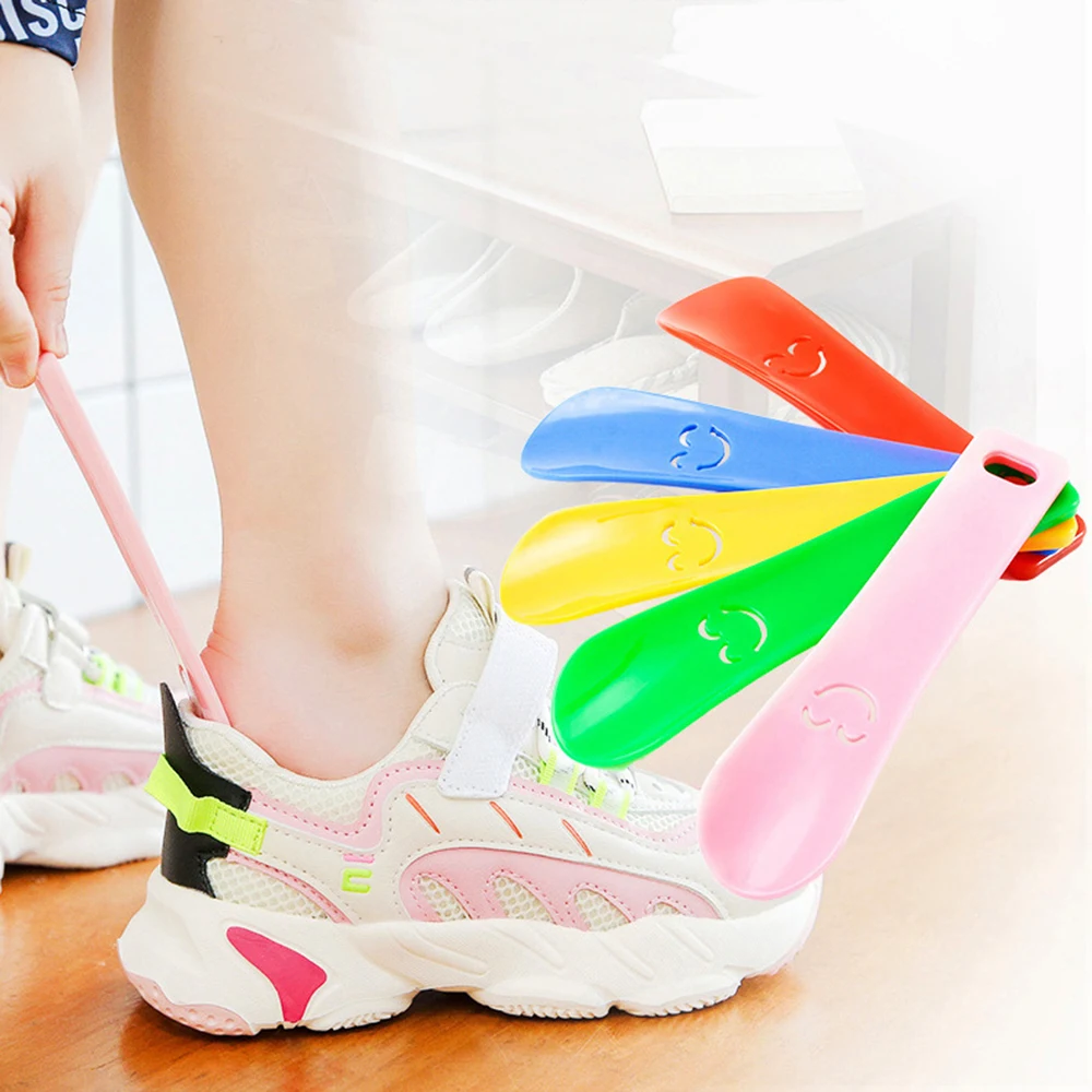 1Pcs 15cm Shoe Horns Professional Plastic Horn Spoon Shape Shoehorn Black Plastic Shoe Horn Sho Lifter Flexible Sturdy Slip