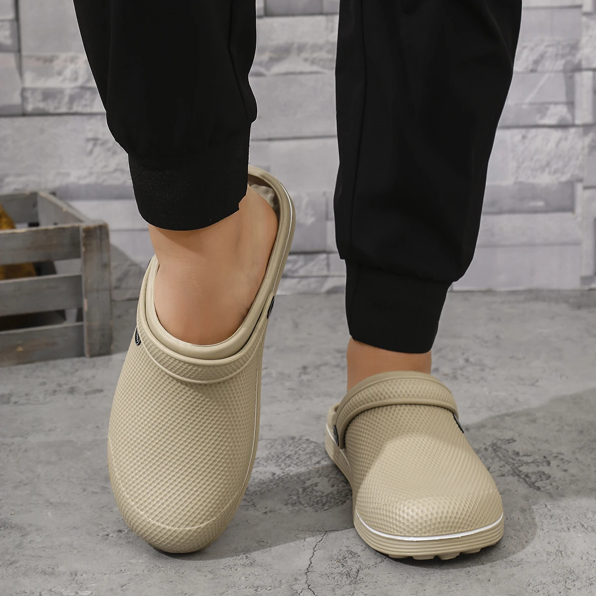 Men's flat EVA plastic waterproof perforated shoes with 2 pairs of sandals and slippers, fisherman's shoes, nurse's shoes thumbnail 6