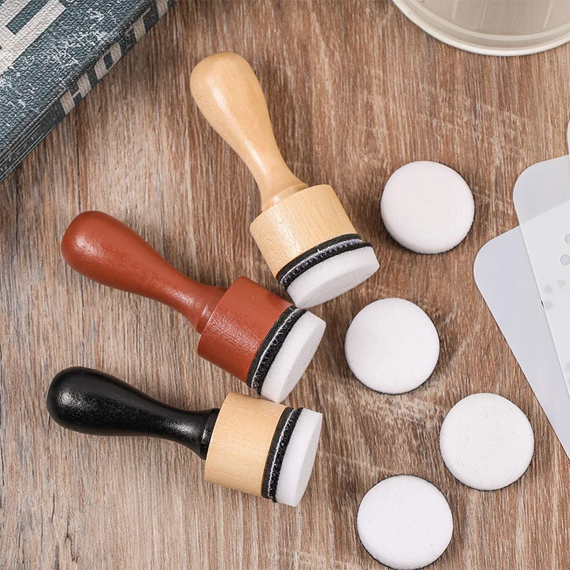 Wood handle Coloring Sponge Seal Hollowed-out stencil Coloring tool Hand Ledger Printing diy Smudge tool (Handle *1+ sponge *2) thumbnail 5