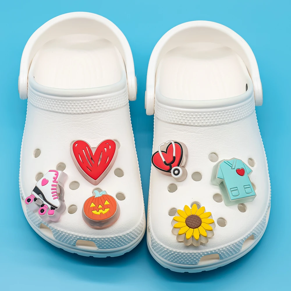 1pcs Cute Owl Ladybug Cows Cat LED Shoe Charms Unicorn Gamepad Stethoscope Light Up Shoe Decoration Sunflower Clog Pins thumbnail 4